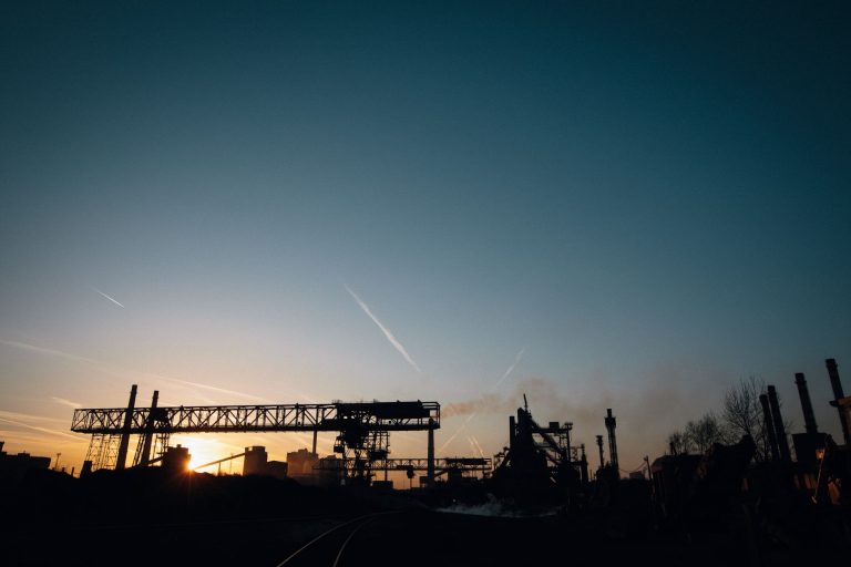 Burnham vil genindustrialisere Storbritannien – opgør med globaliseringens arv